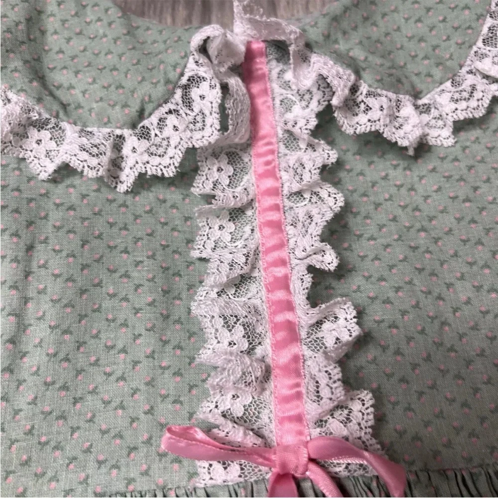 Vintage Handmade Green Pink Floral Lace Ruffle Girls Dress Easter